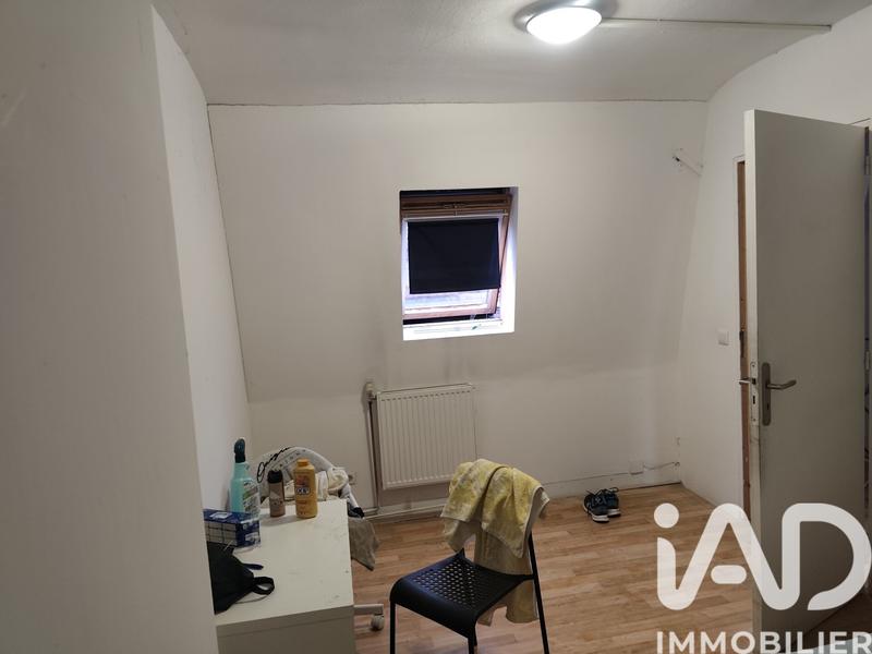 Maison - 98 m² - 6 pièces