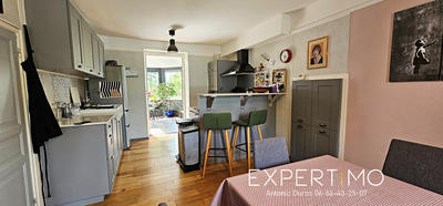 Maison - 138 m² - 7 pièces