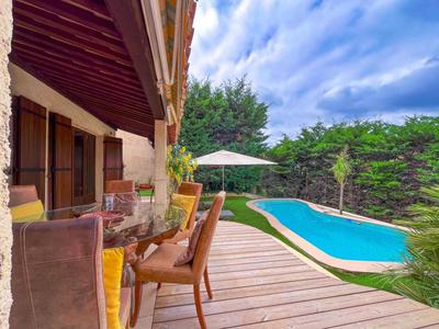 Villa - 188 m² - 6 pièces