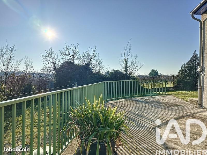 Maison - 95 m² - 4 pièces