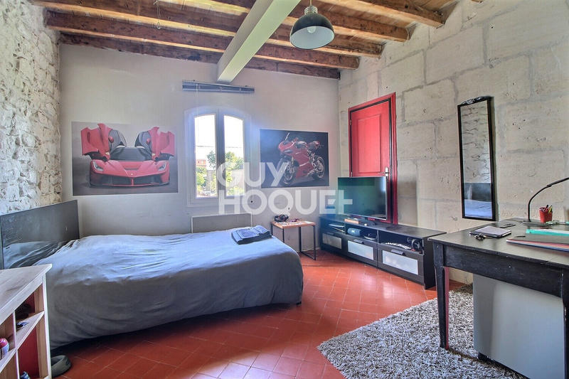 Maison - 209 m² - 6 pièces