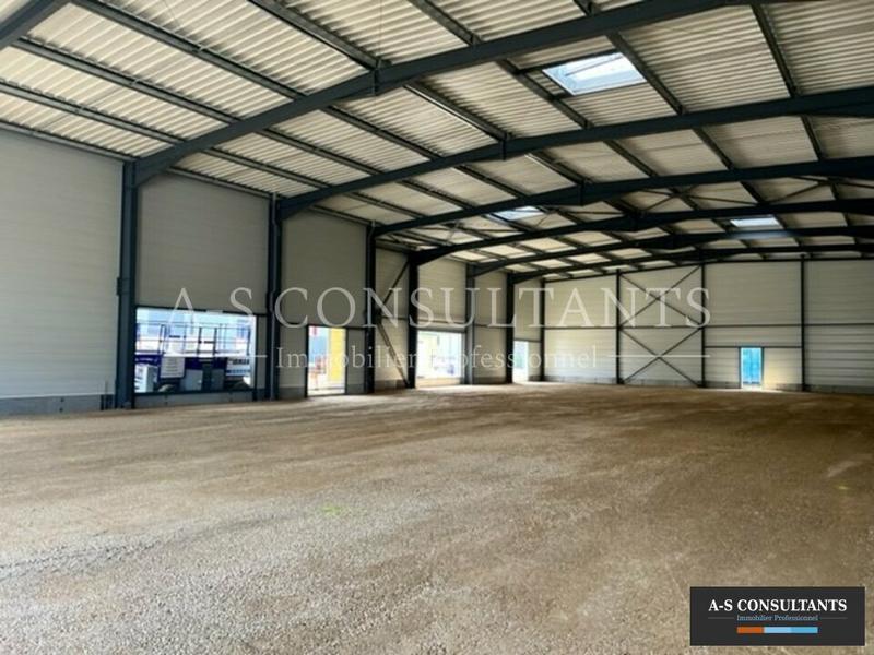 Local commercial - 886 m²