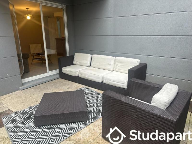 Chambre - 10 m² - 1 pièce