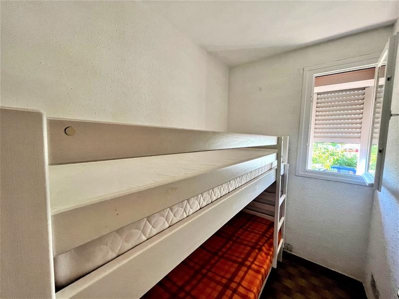 Studio - 25 m² - 2 pièces