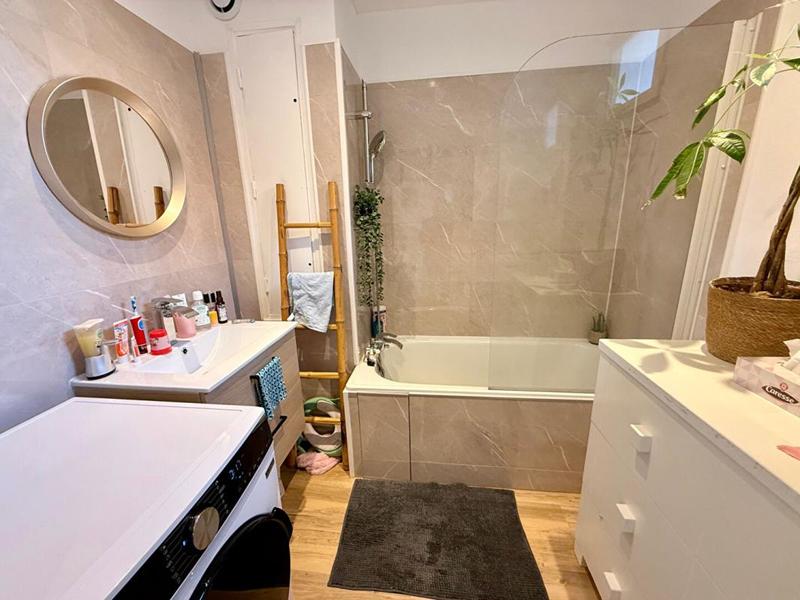 Appartement - 97 m² - 5 pièces