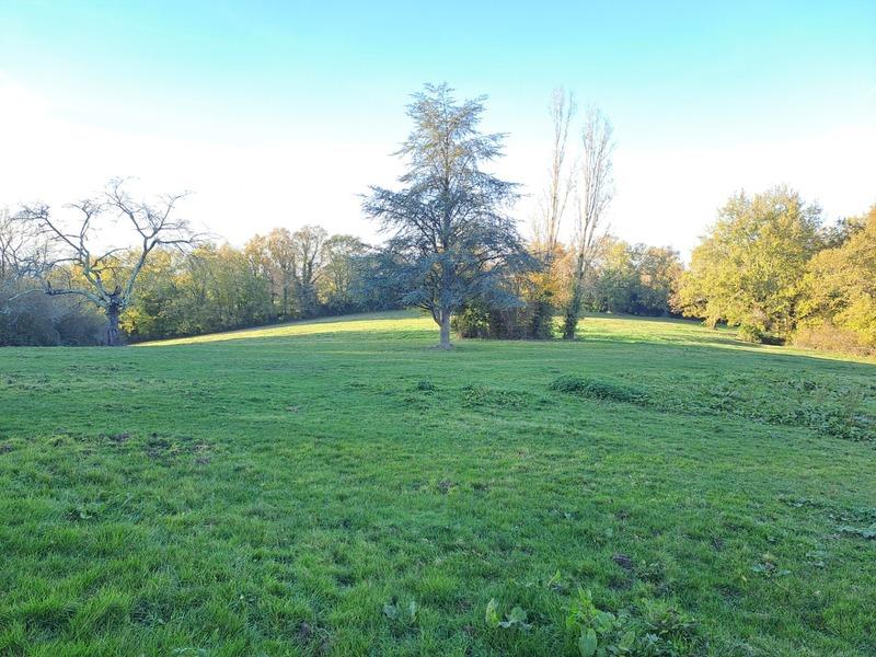 Maison - 227 m² - 7 pièces