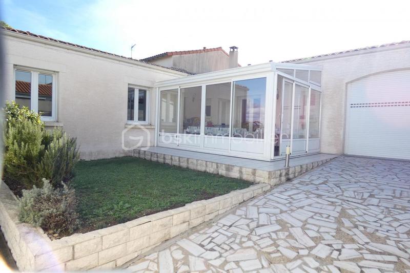 Maison traditionnelle - 120 m² - 6 pièces