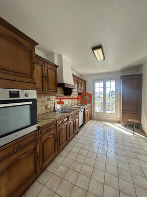 Maison - 139 m² - 5 pièces