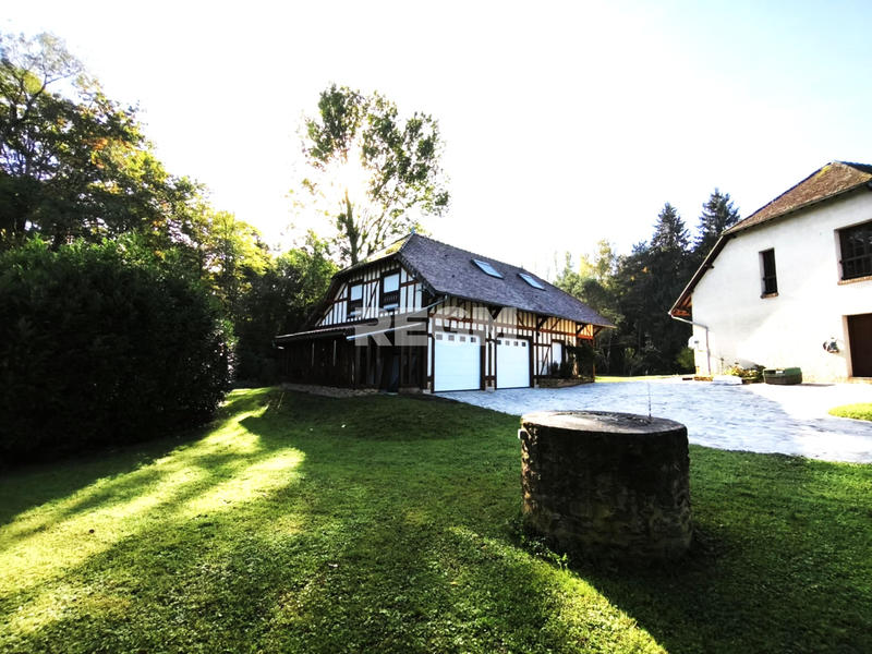 Maison de village - 292 m² - 6 pièces