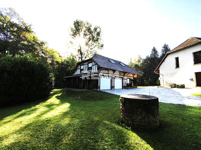 Maison de village - 292 m² - 6 pièces