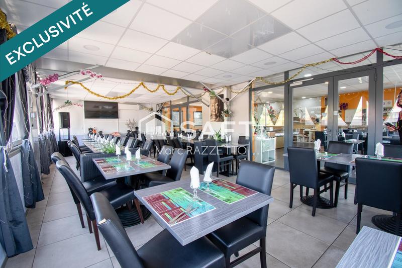 Local commercial - 225 m² - 5 pièces