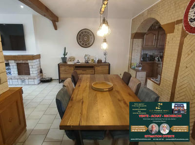 Maison - 107 m² - 8 pièces