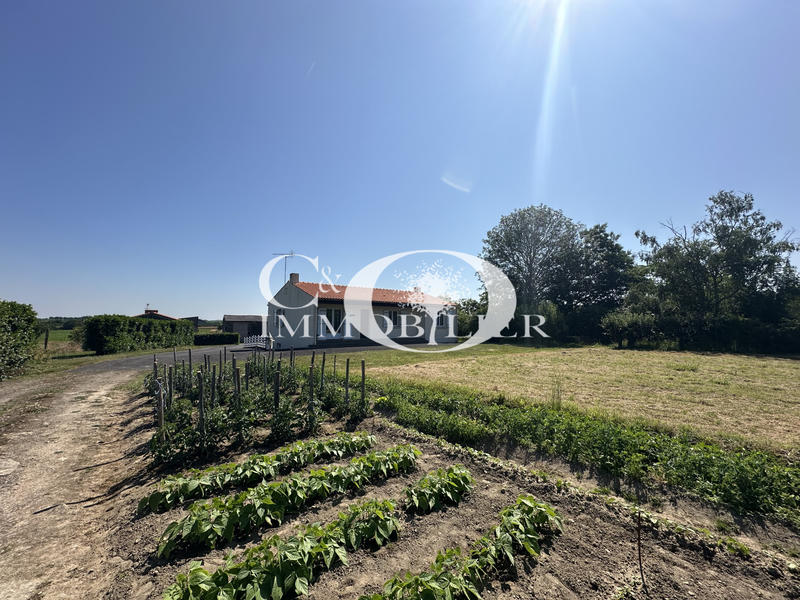 Maison - 104 m² - 5 pièces