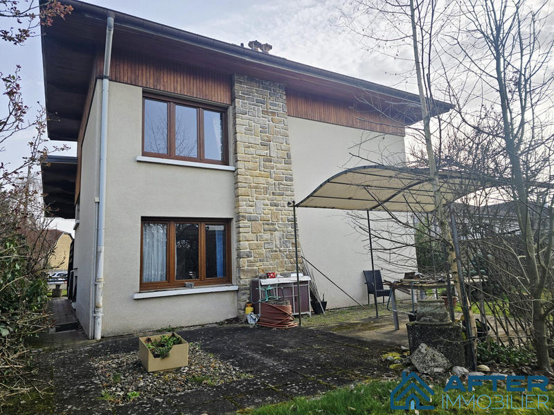 Maison - 148 m² - 6 pièces