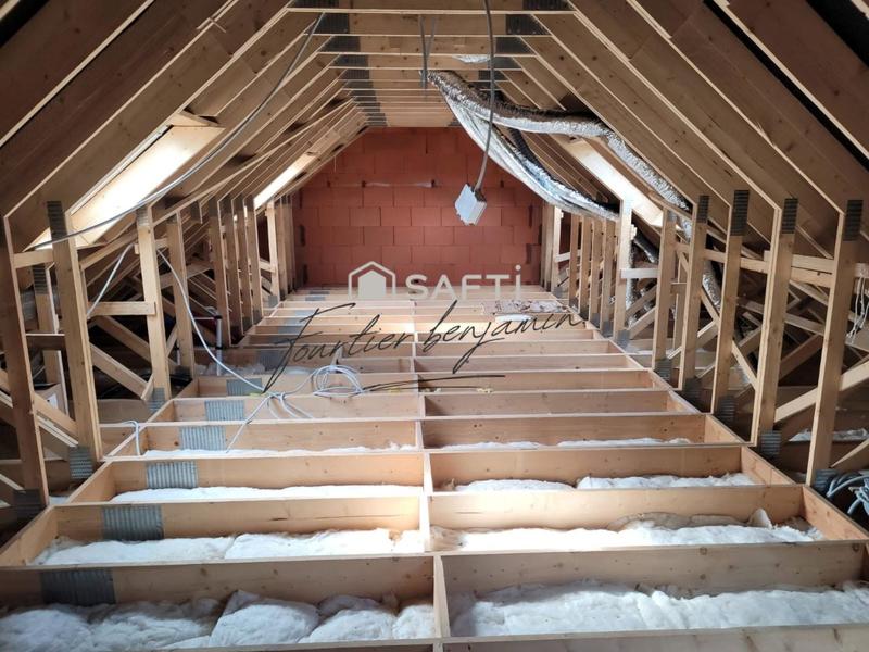 Maison - 86 m² - 2 pièces