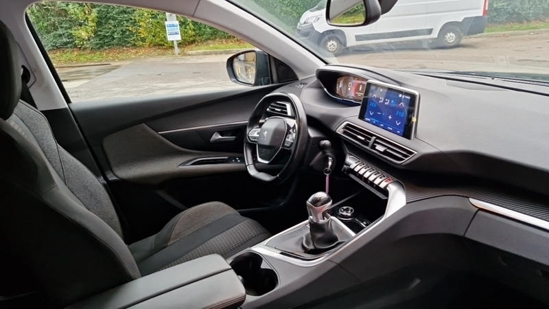 Peugeot 3008 bluehdi 130ch ss bvm6 active business