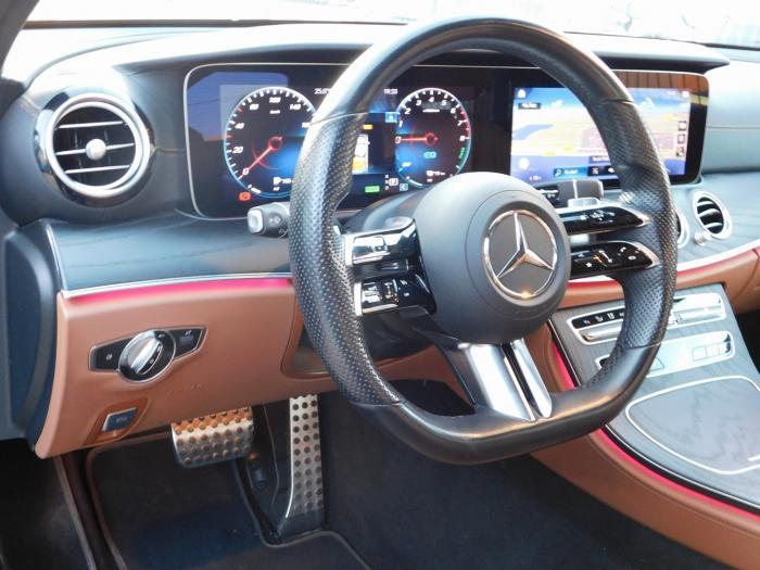 Mercedes Classe E 300 211+122ch Amg Line 9g-Tronic