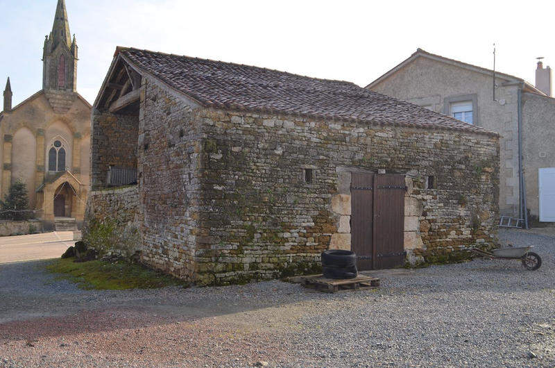 Maison - 261 m² - 7 pièces