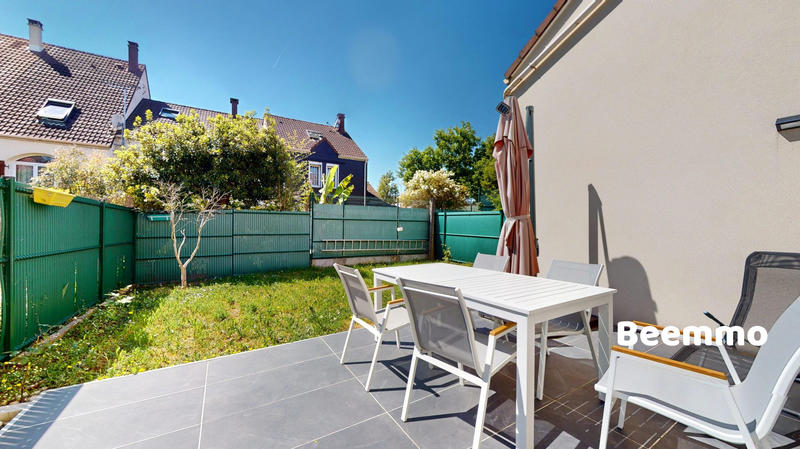 Maison - 91 m² - 5 pièces