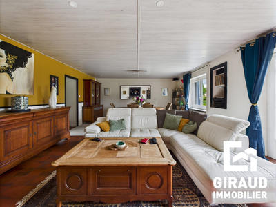 Maison ancienne - 174 m² - 6 pièces