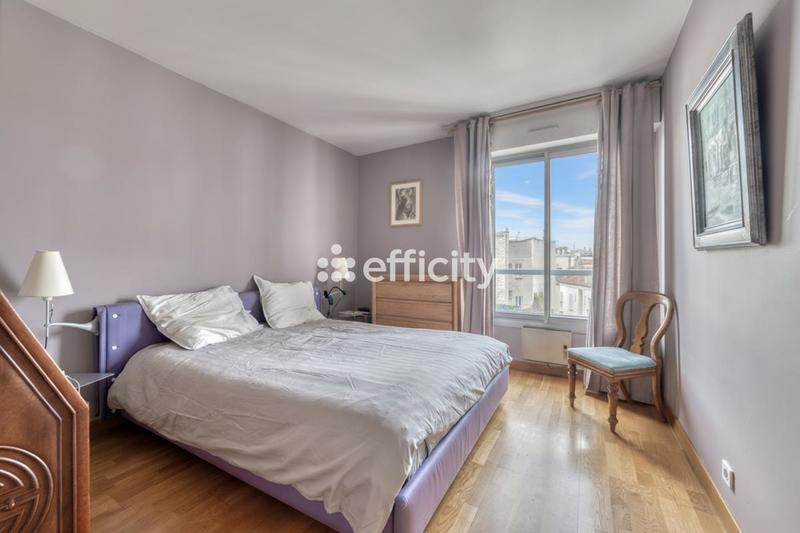 Appartement - 144 m² - 7 pièces