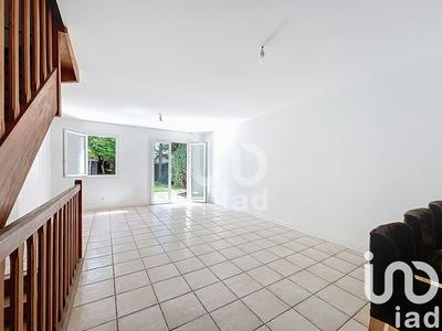 Maison - 92 m² - 4 pièces