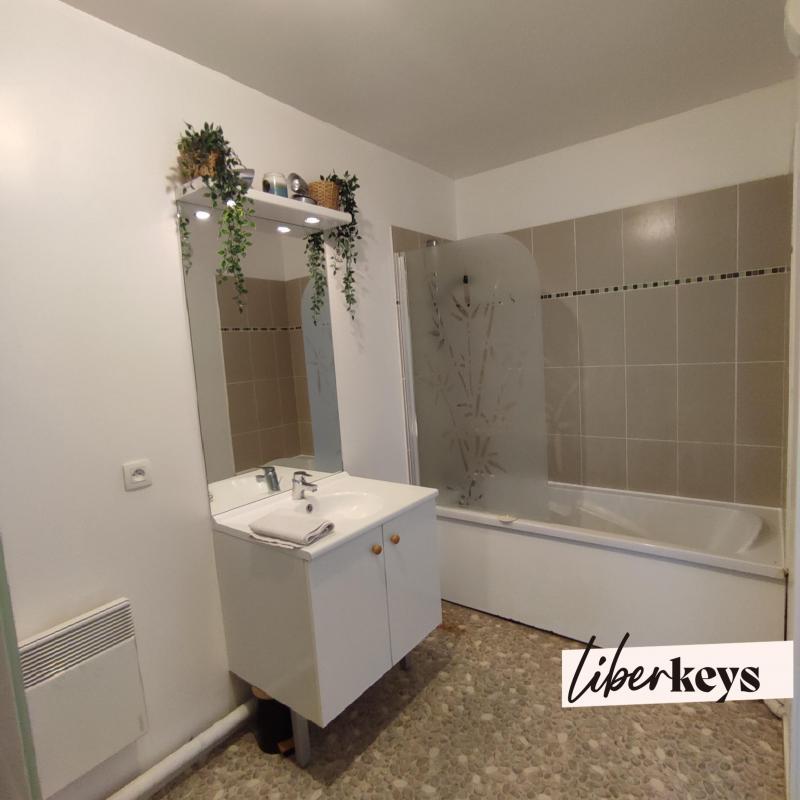 Appartement - 82 m² - 4 pièces