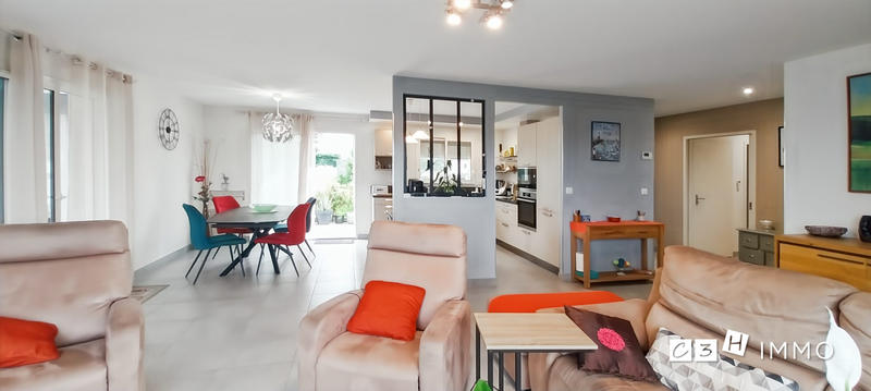 Maison - 165 m² - 5 pièces