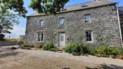 Maison - 152 m² - 6 pièces