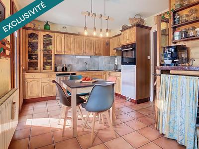 Maison - 135 m² - 6 pièces