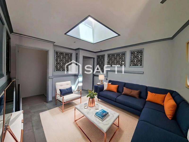 Maison - 399 m² - 17 pièces