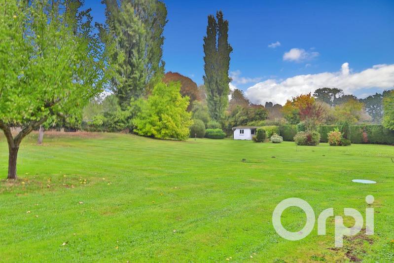 Maison - 275 m² - 10 pièces