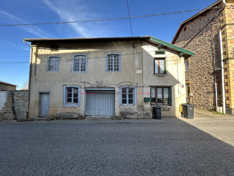 Maison - 104 m² - 7 pièces