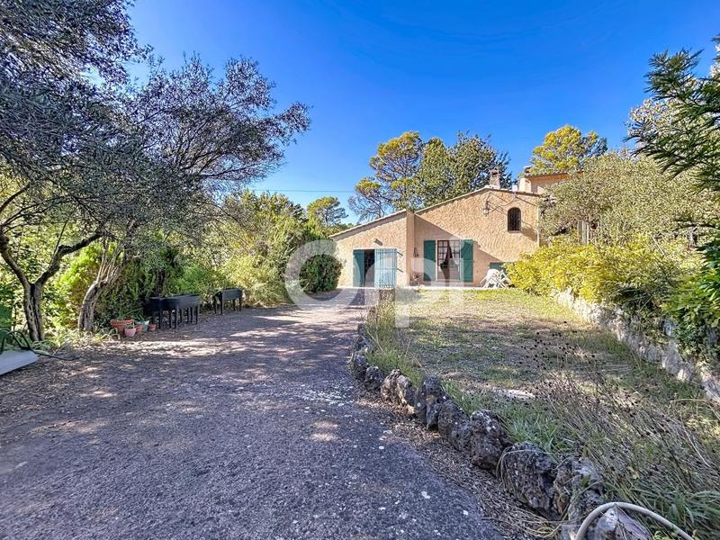 Villa - 174 m² - 4 pièces