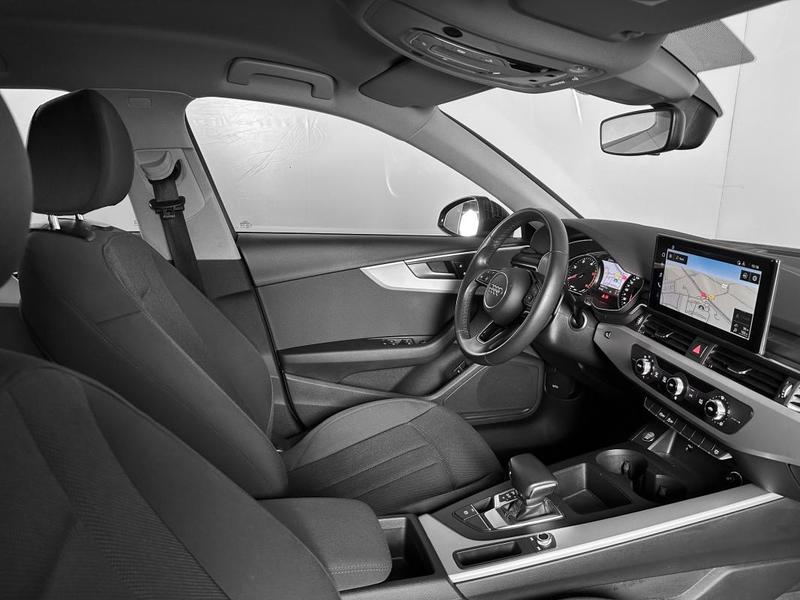 Audi A4 Avant 30 Tdi 136ch s-Tronic Mild Hybrid Virtual Cockpit Gps Regul Full Led Tel Dab 136 Ch