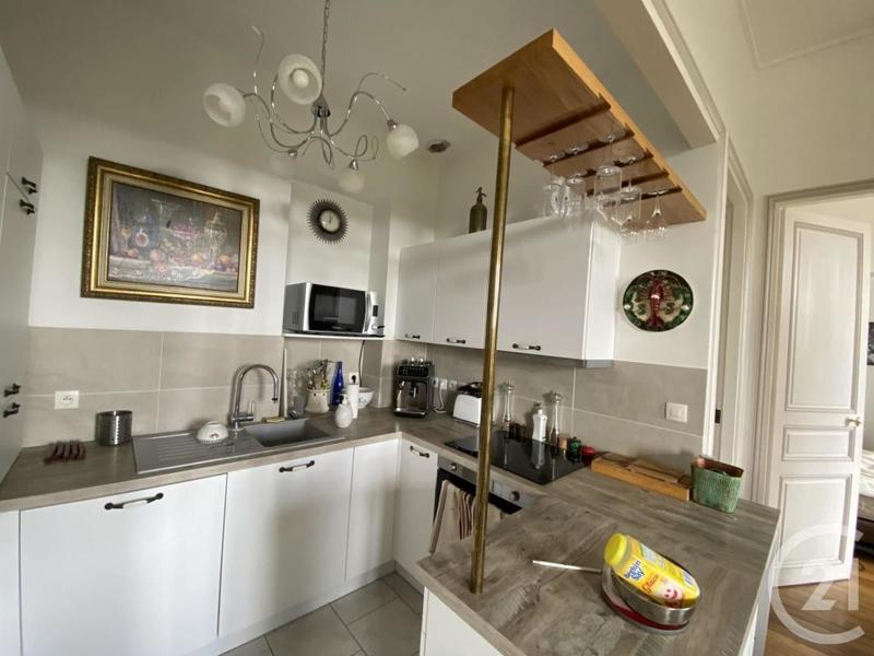 Appartement - 68 m² - 2 pièces