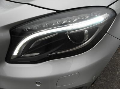 Mercedes Gla 180 122 Ch Fascination