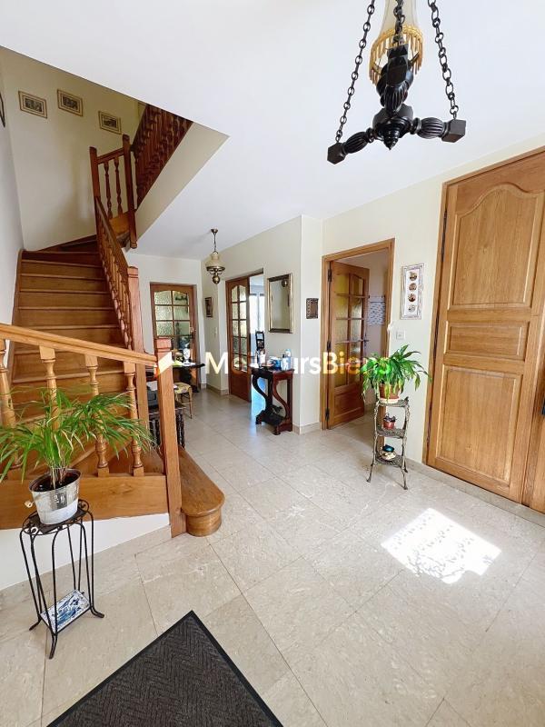 Maison - 145 m² - 7 pièces