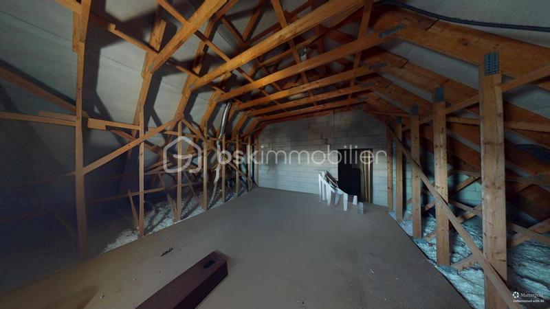 Pavillon - 120 m² - 5 pièces