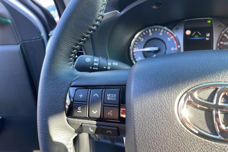 Toyota Hilux 2.8 D4-D 204 Bva Legende