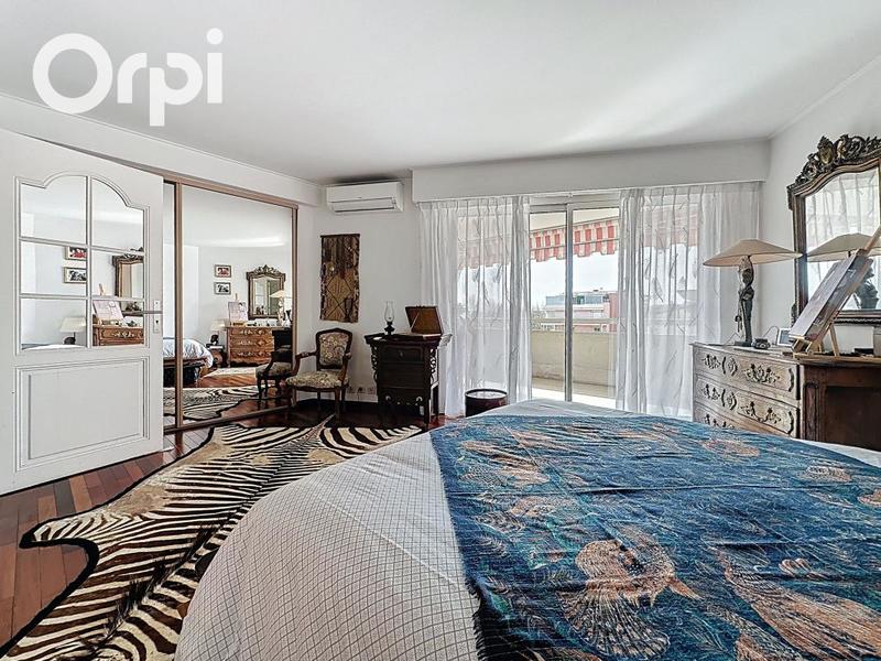 Appartement - 138 m² - 4 pièces