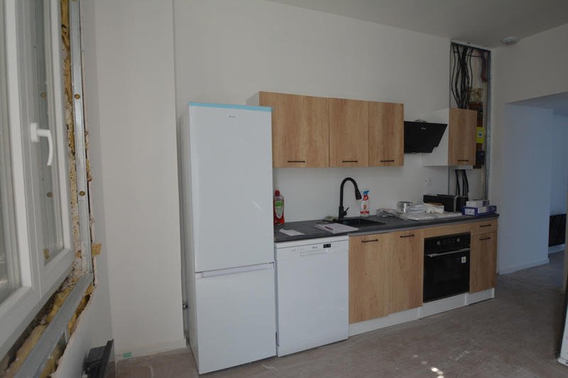 Maison - 320 m² - 16 pièces