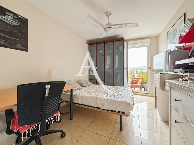 Appartement - 88 m² - 5 pièces