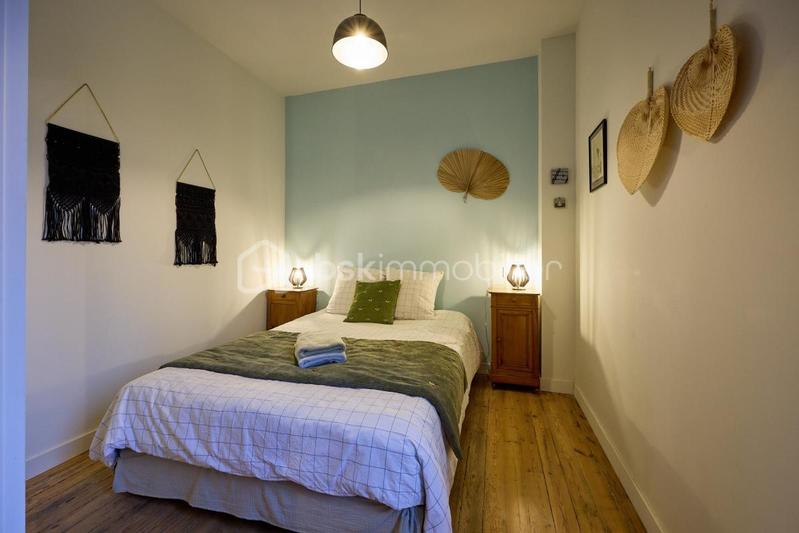 Maison de maîtres - 260 m² - 9 pièces