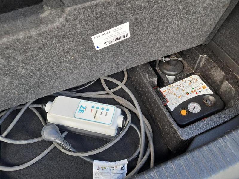 Renault Captur E-Tech Plug-in 160 Intens