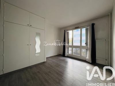 Appartement - 15 m² - 1 pièce
