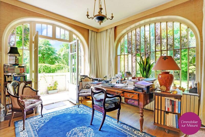 Appartement - 165 m² - 6 pièces