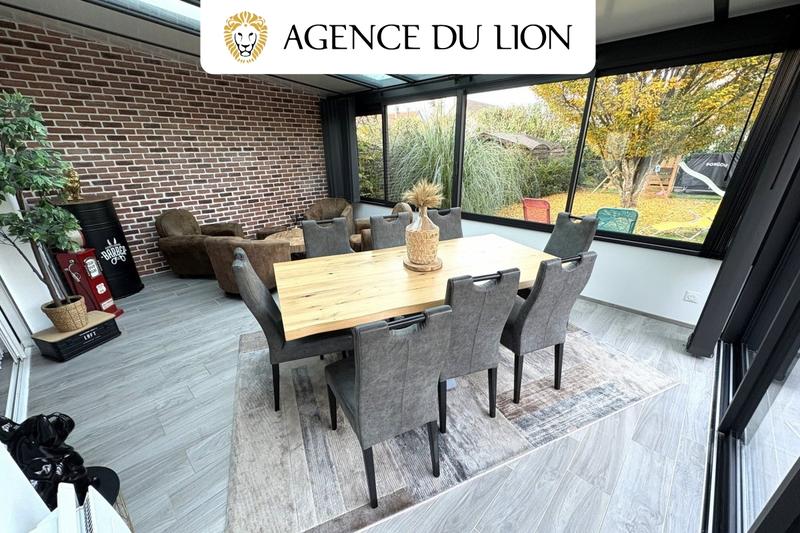Maison - 151 m² - 8 pièces