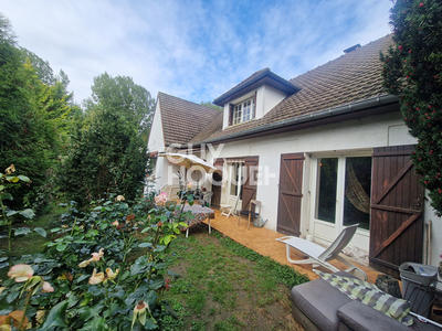 Maison - 154 m² - 8 pièces