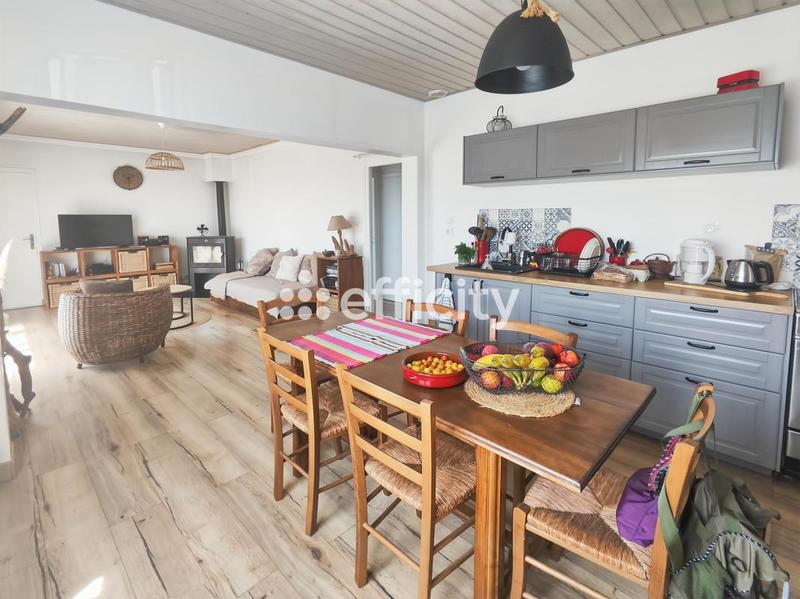 Maison - 87 m² - 5 pièces